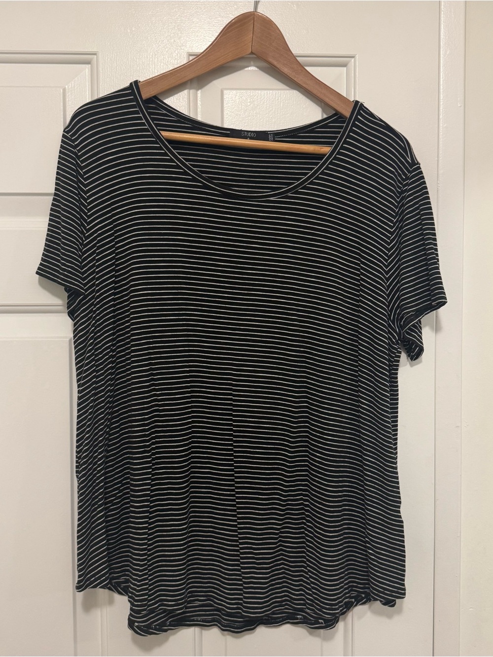 Studio Black & White Striped Scoop Neck Short Sleeve Tee